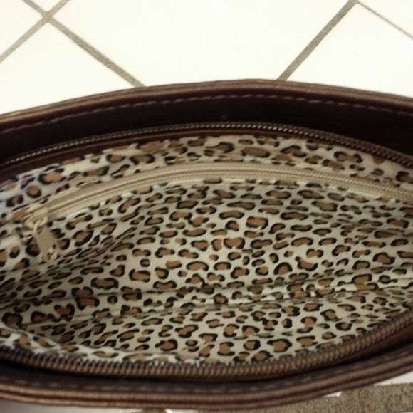 Bronze Express Clutch - Picture 4 of 5